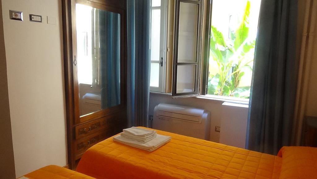 Bed And Breakfast Adduci'S House Roma Exterior foto